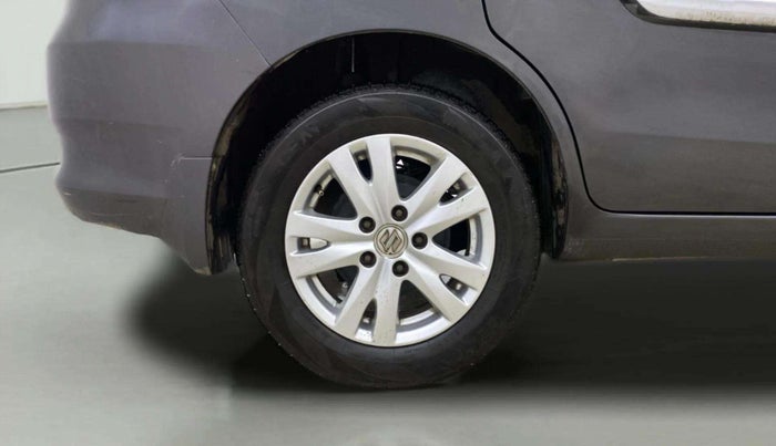 2017 Maruti Ertiga ZXI+, Petrol, Manual, 45,488 km, Right Rear Wheel