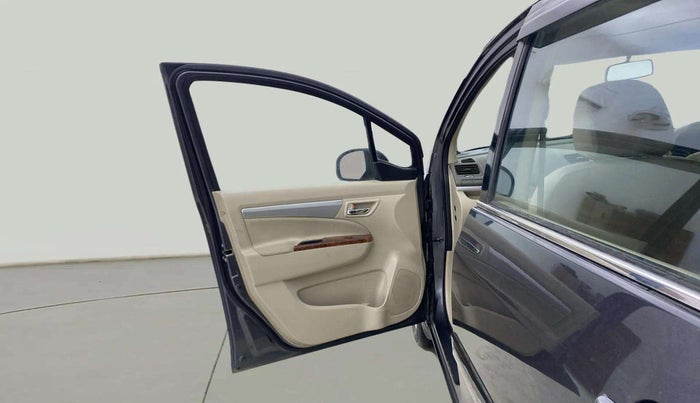 2017 Maruti Ertiga ZXI+, Petrol, Manual, 45,488 km, LHS Front Door