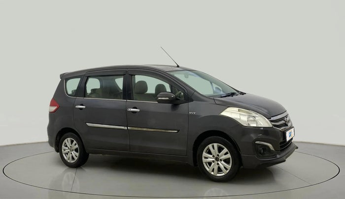 2017 Maruti Ertiga ZXI+, Petrol, Manual, 45,488 km, Right Front Diagonal