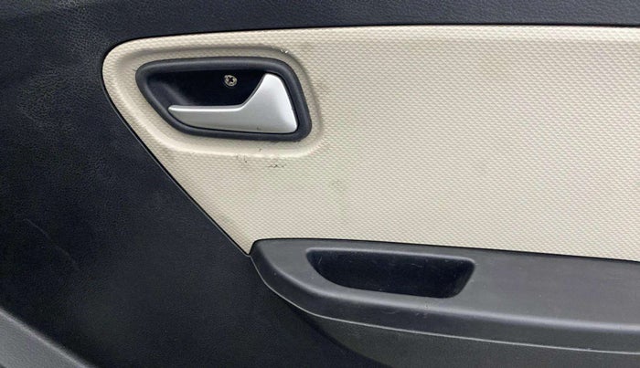 2020 Maruti Alto VXI, Petrol, Manual, 60,777 km, Driver Side Door Panels Control