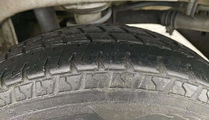 2020 Maruti Alto VXI, Petrol, Manual, 60,777 km, Left Rear Tyre Tread