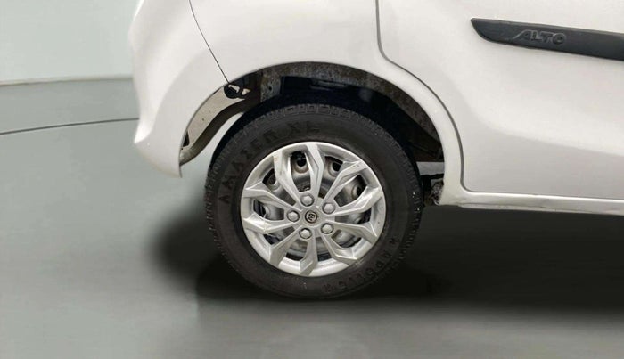 2020 Maruti Alto VXI, Petrol, Manual, 60,777 km, Right Rear Wheel