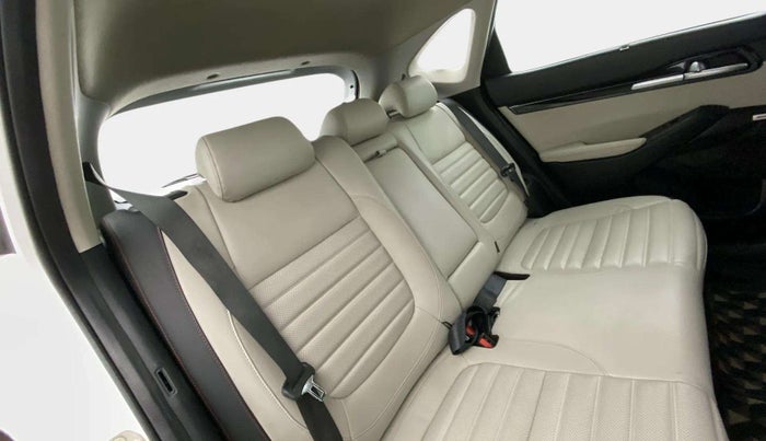 2019 KIA SELTOS GTX PLUS 1.4 PETROL, Petrol, Manual, 75,291 km, Right Side Rear Door Cabin