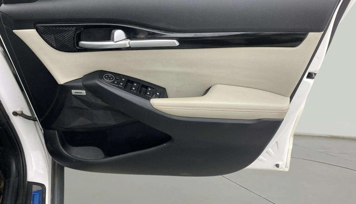 2019 KIA SELTOS GTX PLUS 1.4 PETROL, Petrol, Manual, 75,291 km, Driver Side Door Panels Control