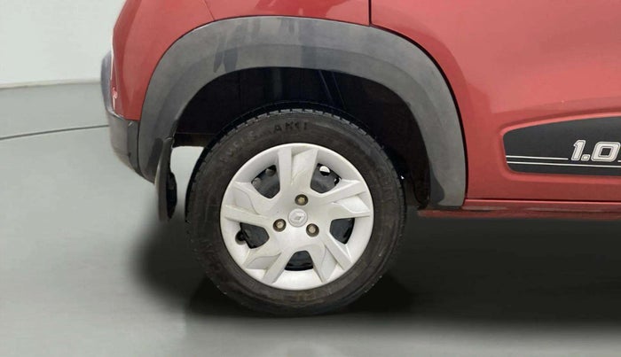2022 Renault Kwid RXT 1.0 AMT, Petrol, Automatic, 12,707 km, Right Rear Wheel