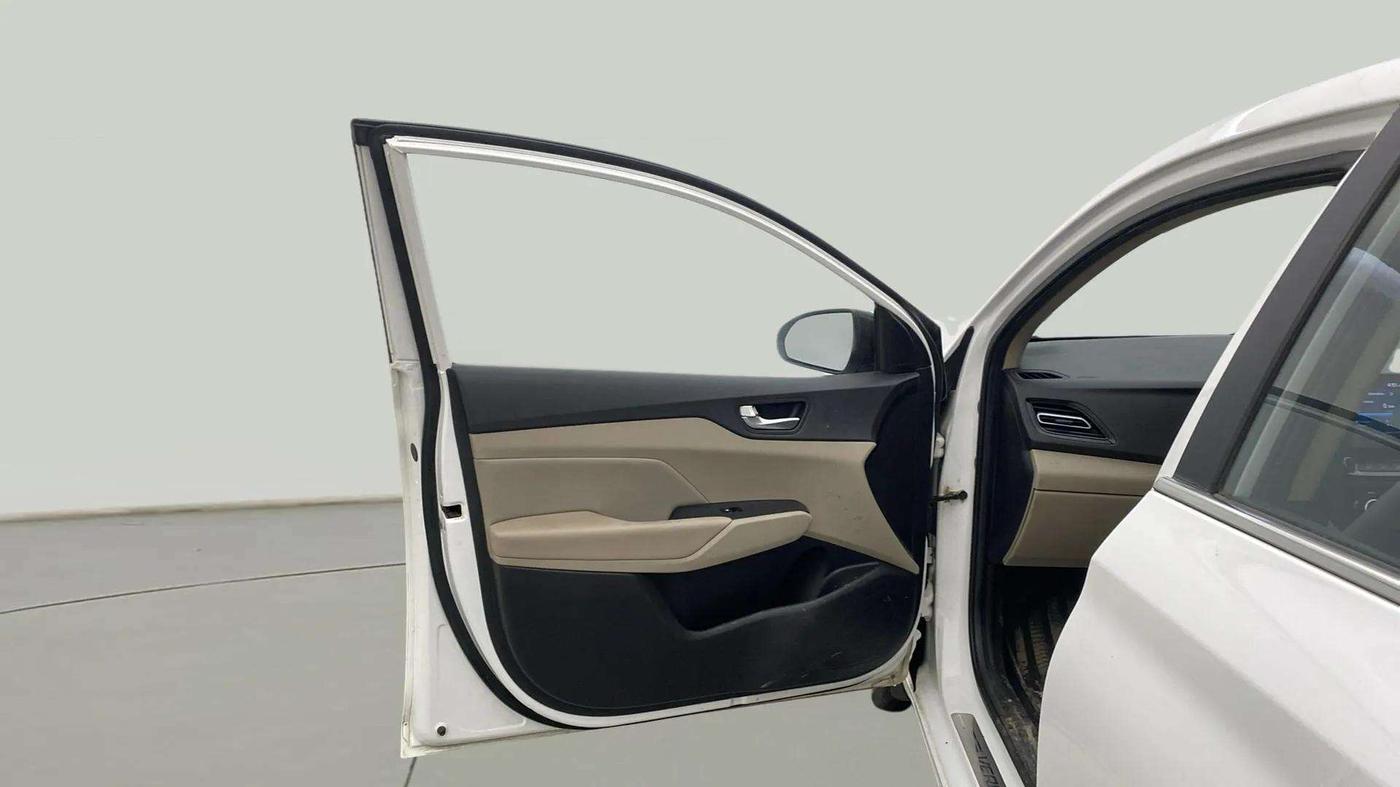 2021 Hyundai Verna SX (O)1.5 VTVT, Petrol, Manual, 58,536 km, LHS Front Door