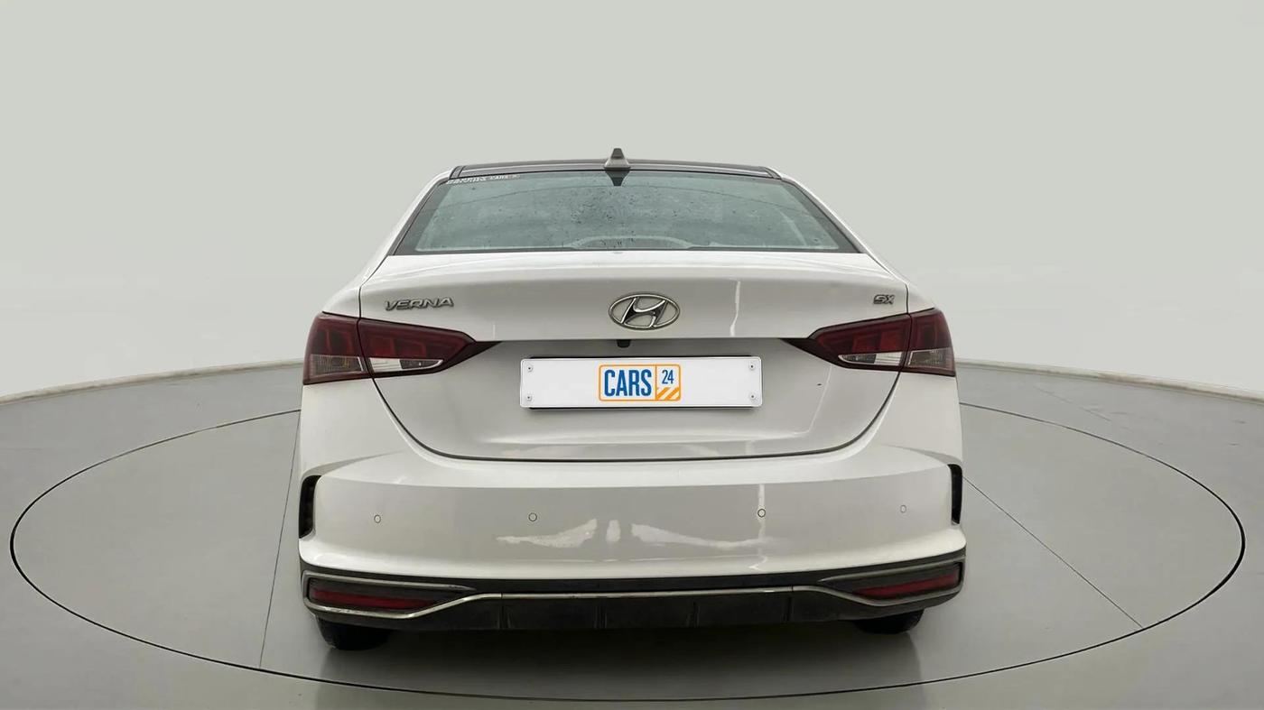 2021 Hyundai Verna SX (O)1.5 VTVT, Petrol, Manual, 58,536 km, Back/Rear