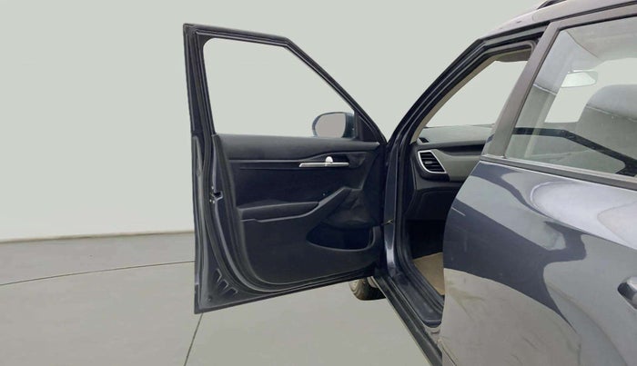 2020 KIA SELTOS HTK PLUS AT 1.5 DIESEL, Diesel, Automatic, 76,442 km, LHS Front Door