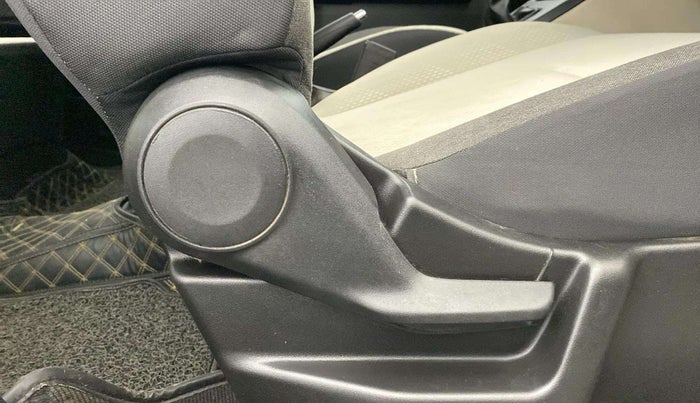 2022 Maruti New Wagon-R ZXI PLUS 1.2, Petrol, Manual, 58,878 km, Driver Side Adjustment Panel