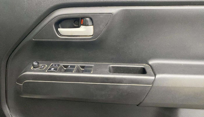2022 Maruti New Wagon-R ZXI PLUS 1.2, Petrol, Manual, 58,878 km, Driver Side Door Panels Control