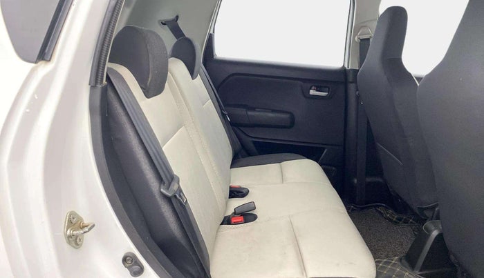 2022 Maruti New Wagon-R ZXI PLUS 1.2, Petrol, Manual, 58,878 km, Right Side Rear Door Cabin