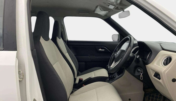 2022 Maruti New Wagon-R ZXI PLUS 1.2, Petrol, Manual, 58,878 km, Right Side Front Door Cabin