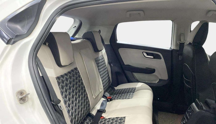 2021 Tata ALTROZ XZ PETROL, Petrol, Manual, 25,324 km, Right Side Rear Door Cabin