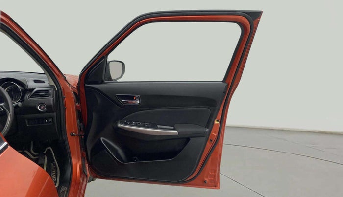 2022 Maruti Swift ZXI PLUS AMT, Petrol, Automatic, 6,564 km, RHS Front Door
