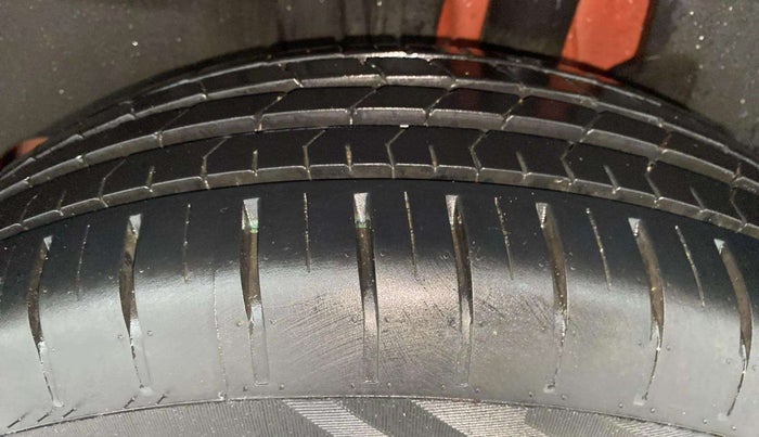 2022 Maruti Swift ZXI PLUS AMT, Petrol, Automatic, 6,564 km, Left Rear Tyre Tread