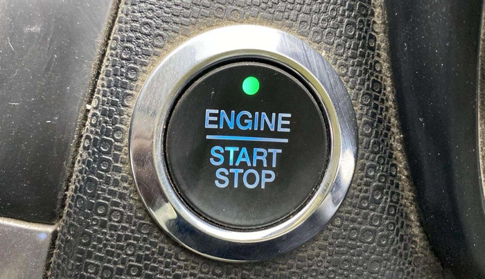 2020 Ford Ecosport TITANIUM 1.5L DIESEL, Diesel, Manual, 1,39,858 km, Keyless Start/ Stop Button