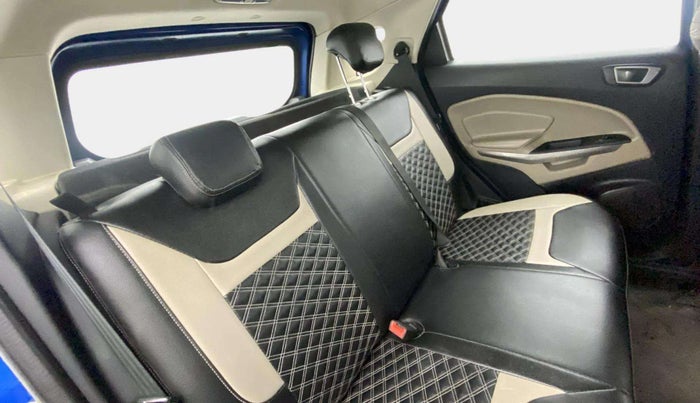 2020 Ford Ecosport TITANIUM 1.5L DIESEL, Diesel, Manual, 1,39,858 km, Right Side Rear Door Cabin