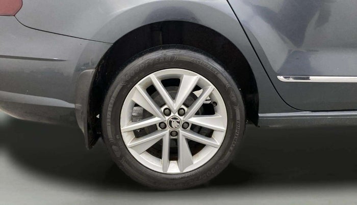 2020 Skoda Rapid STYLE TSI, Petrol, Manual, 68,062 km, Right Rear Wheel