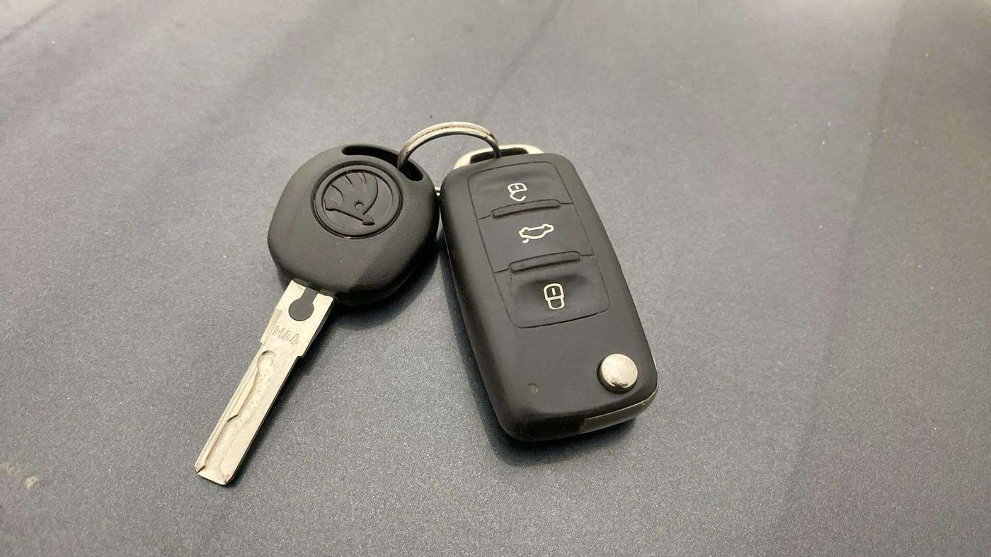 2020 Skoda Rapid STYLE TSI, Petrol, Manual, 68,062 km, Key Close Up