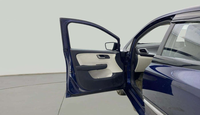 2023 Tata ALTROZ XZ PLUS O SUNROOF CNG, CNG, Manual, 29,519 km, LHS Front Door
