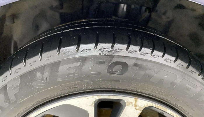 2023 Tata ALTROZ XZ PLUS O SUNROOF CNG, CNG, Manual, 29,519 km, Left Front Tyre Tread