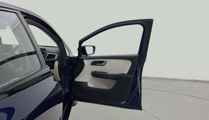 2023 Tata ALTROZ XZ PLUS O SUNROOF CNG, CNG, Manual, 29,519 km, RHS Front Door