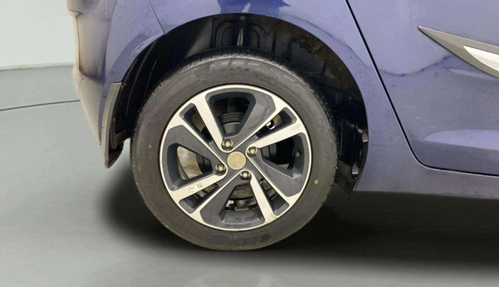 2023 Tata ALTROZ XZ PLUS O SUNROOF CNG, CNG, Manual, 29,519 km, Right Rear Wheel