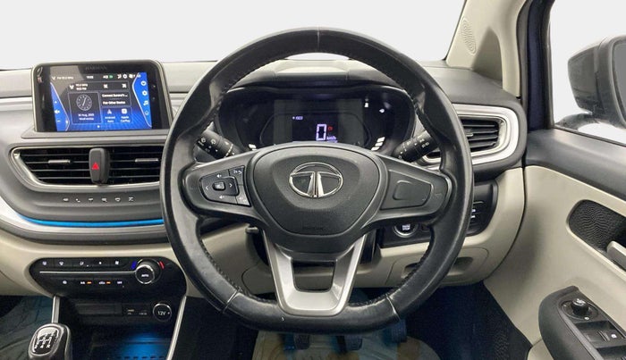 2023 Tata ALTROZ XZ PLUS O SUNROOF CNG, CNG, Manual, 29,519 km, Steering Wheel Close Up