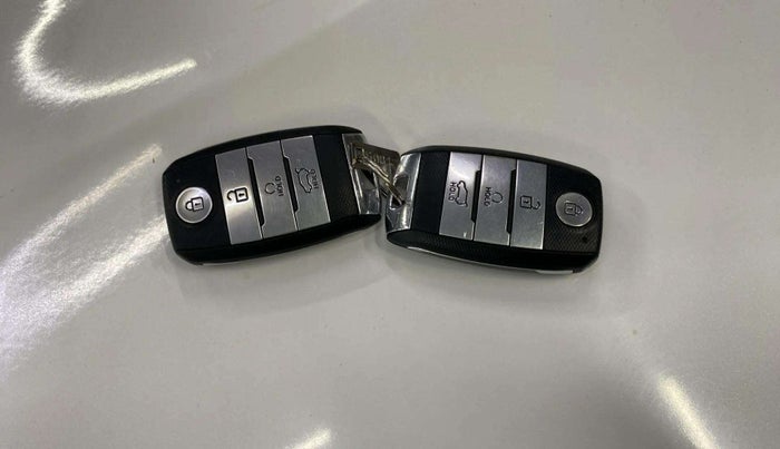 2021 KIA SELTOS GTX PLUS DCT 1.4 PETROL, Petrol, Automatic, 76,833 km, Key Close Up