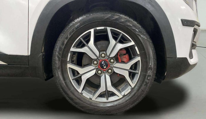2021 KIA SELTOS GTX PLUS DCT 1.4 PETROL, Petrol, Automatic, 76,833 km, Right Front Wheel