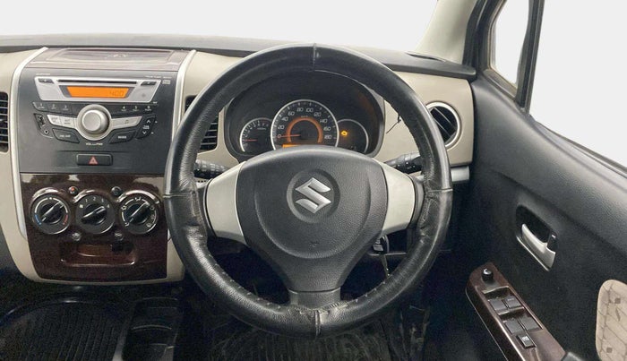 2016 Maruti Wagon R 1.0 VXI, CNG, Manual, 47,269 km, Steering Wheel Close Up