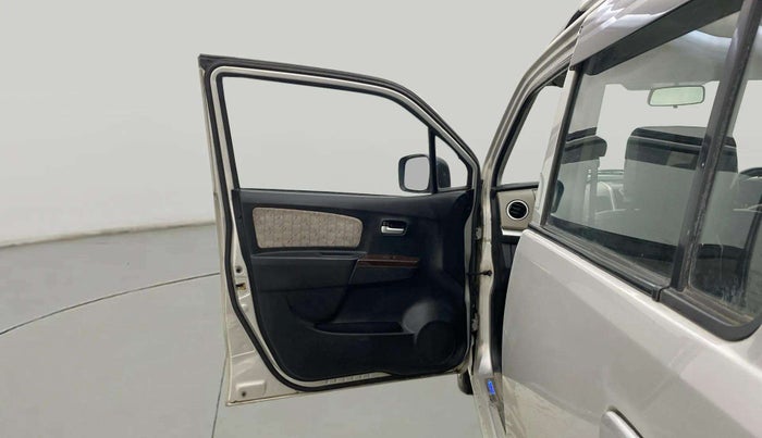 2016 Maruti Wagon R 1.0 VXI, CNG, Manual, 47,269 km, LHS Front Door