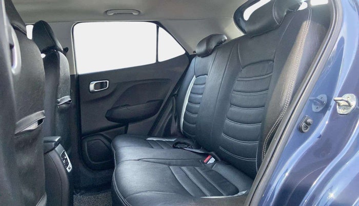 2021 Hyundai VENUE SX 1.0 TURBO IMT, Petrol, Manual, 97,692 km, Right Side Rear Door Cabin