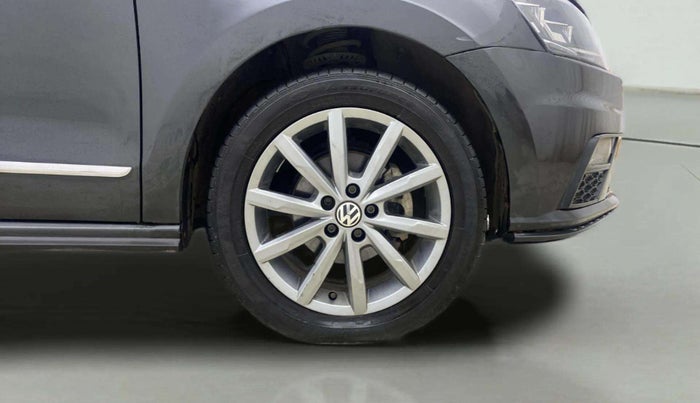 2021 Volkswagen Vento HIGHLINE PLUS 1.0L TSI AT, Petrol, Automatic, 17,398 km, Right Front Wheel