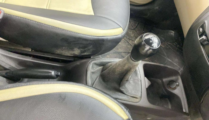 2015 Hyundai Eon D-LITE+, Petrol, Manual, 35,424 km, Gear Lever