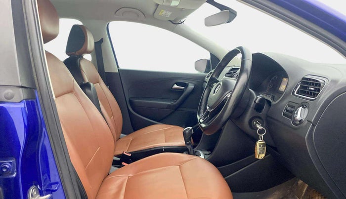 2020 Volkswagen Polo HIGHLINE PLUS 1.0L TSI AT, Petrol, Automatic, 74,427 km, Right Side Front Door Cabin