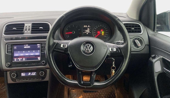 2020 Volkswagen Polo HIGHLINE PLUS 1.0L TSI AT, Petrol, Automatic, 74,427 km, Steering Wheel Close Up