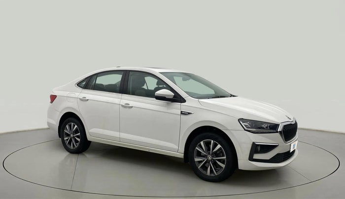 2022 Skoda SLAVIA STYLE 1.5L TSI MT, Petrol, Manual, 51,054 km, Right Front Diagonal