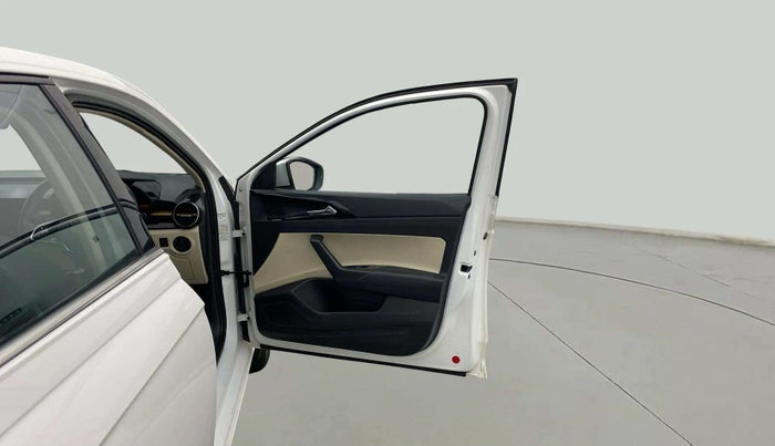 2022 Skoda SLAVIA STYLE 1.5L TSI MT, Petrol, Manual, 51,054 km, RHS Front Door