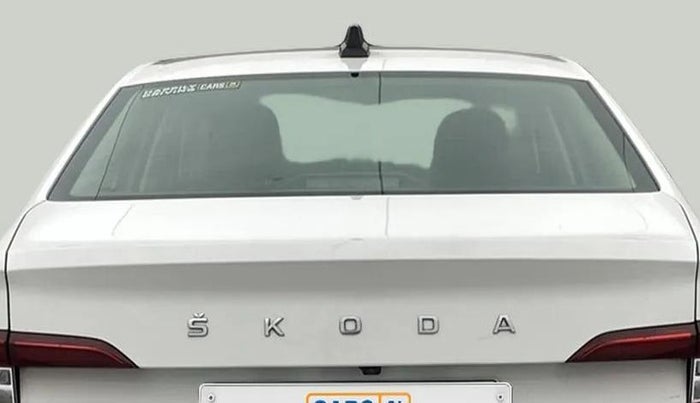 2022 Skoda SLAVIA STYLE 1.5L TSI MT, Petrol, Manual, 51,054 km, Rear Windshield