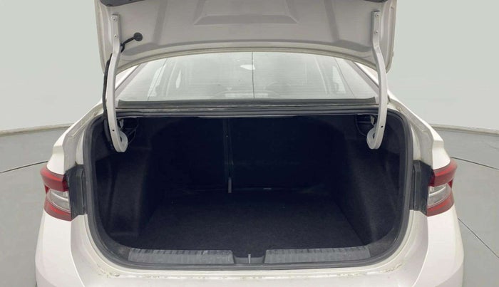2022 Skoda SLAVIA STYLE 1.5L TSI MT, Petrol, Manual, 51,054 km, Boot Open Zoomed View