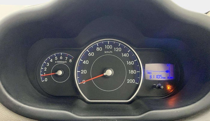 2013 Hyundai i10 MAGNA 1.2, Petrol, Manual, 31,103 km, Odometer Image