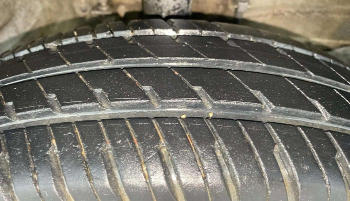 2023 Maruti Alto K10 LXI, Petrol, Manual, 25,595 km, Right Front Tyre Tread