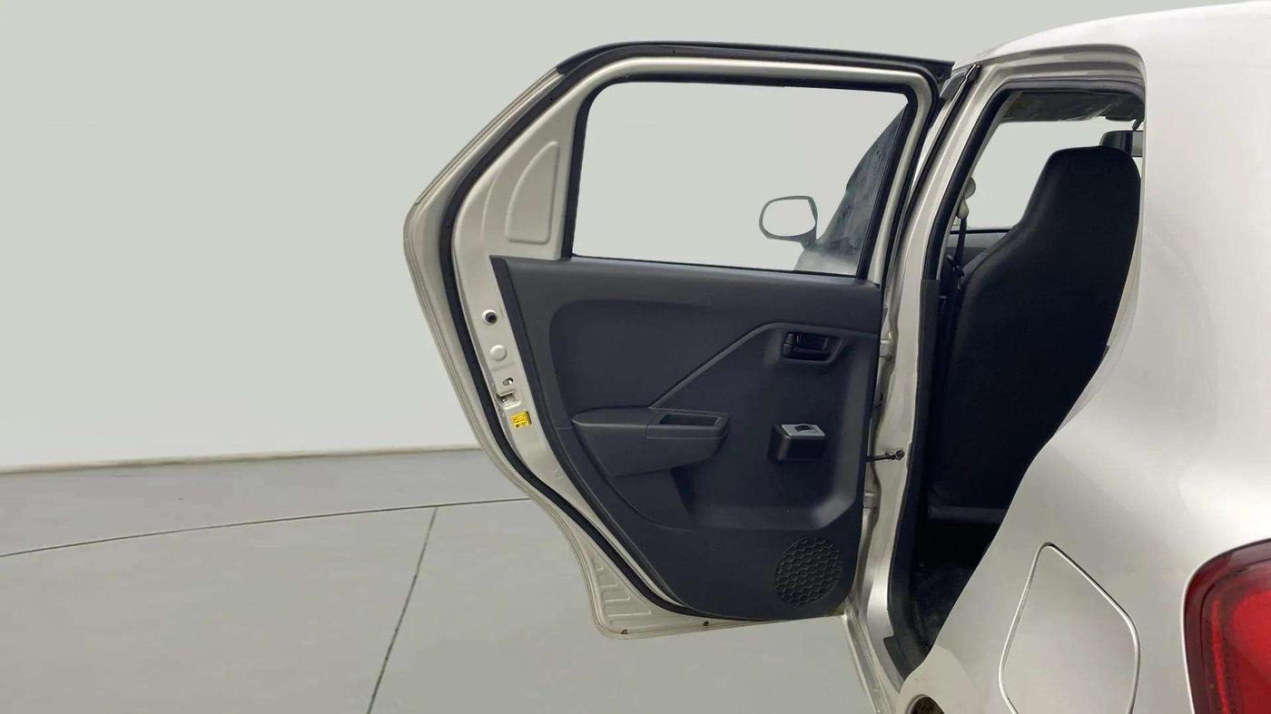 2023 Maruti Alto K10 LXI, Petrol, Manual, 25,595 km, LHS Rear Door