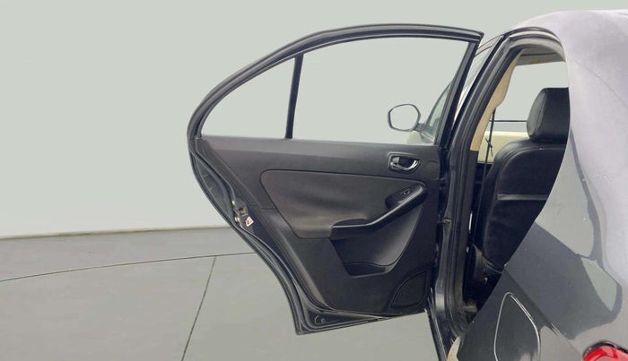2015 Tata Zest XT PETROL, Petrol, Manual, 52,470 km, LHS Rear Door
