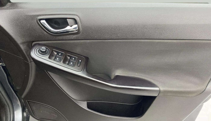 2015 Tata Zest XT PETROL, Petrol, Manual, 52,470 km, Driver Side Door Panels Control