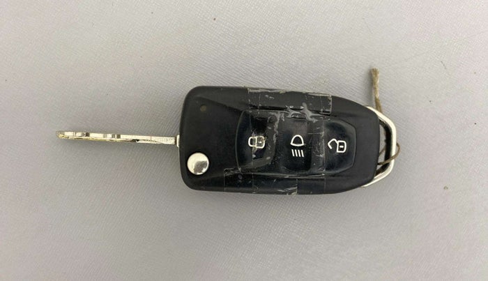 2015 Tata Zest XT PETROL, Petrol, Manual, 52,470 km, Key Close Up