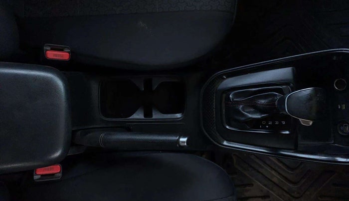 2020 KIA SONET GTX PLUS 1.5 AT, Diesel, Automatic, 87,648 km, Gear Lever