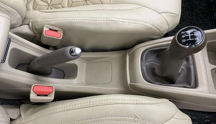 2020 Maruti Ertiga ZXI+ SHVS, Petrol, Manual, 92,612 km, Gear Lever