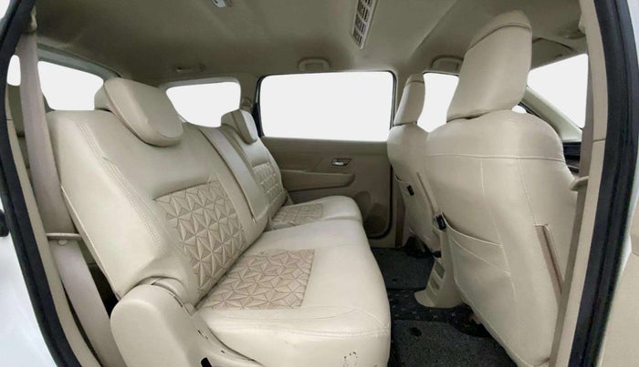 2020 Maruti Ertiga ZXI+ SHVS, Petrol, Manual, 92,612 km, Right Side Rear Door Cabin